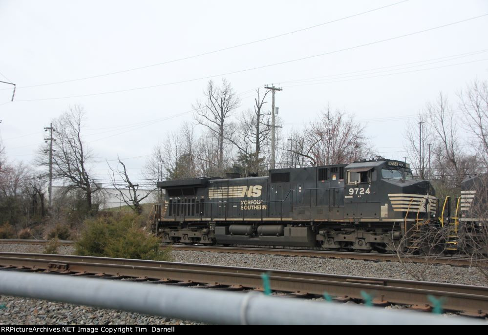 NS 9724, 4501 on 27P